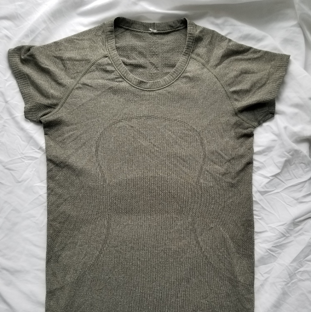 Lululemon swiftly tech 2.0 sage green